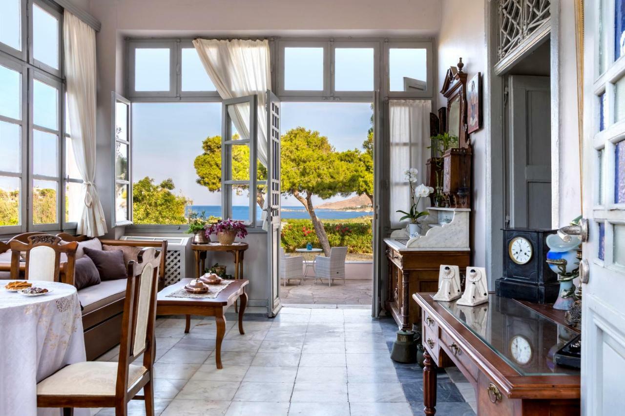 Dellagracia Mansion In Poseidonia Syros Villa Posidhonía Exteriör bild