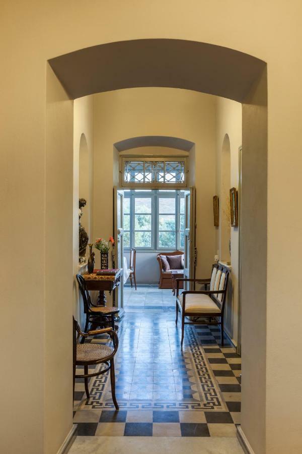 Dellagracia Mansion In Poseidonia Syros Villa Posidhonía Exteriör bild