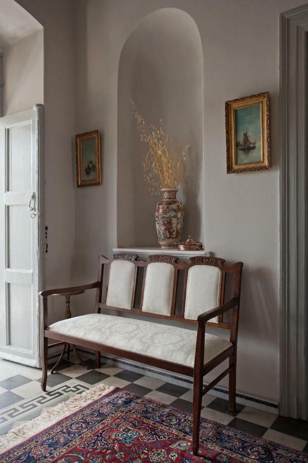 Dellagracia Mansion In Poseidonia Syros Villa Posidhonía Exteriör bild
