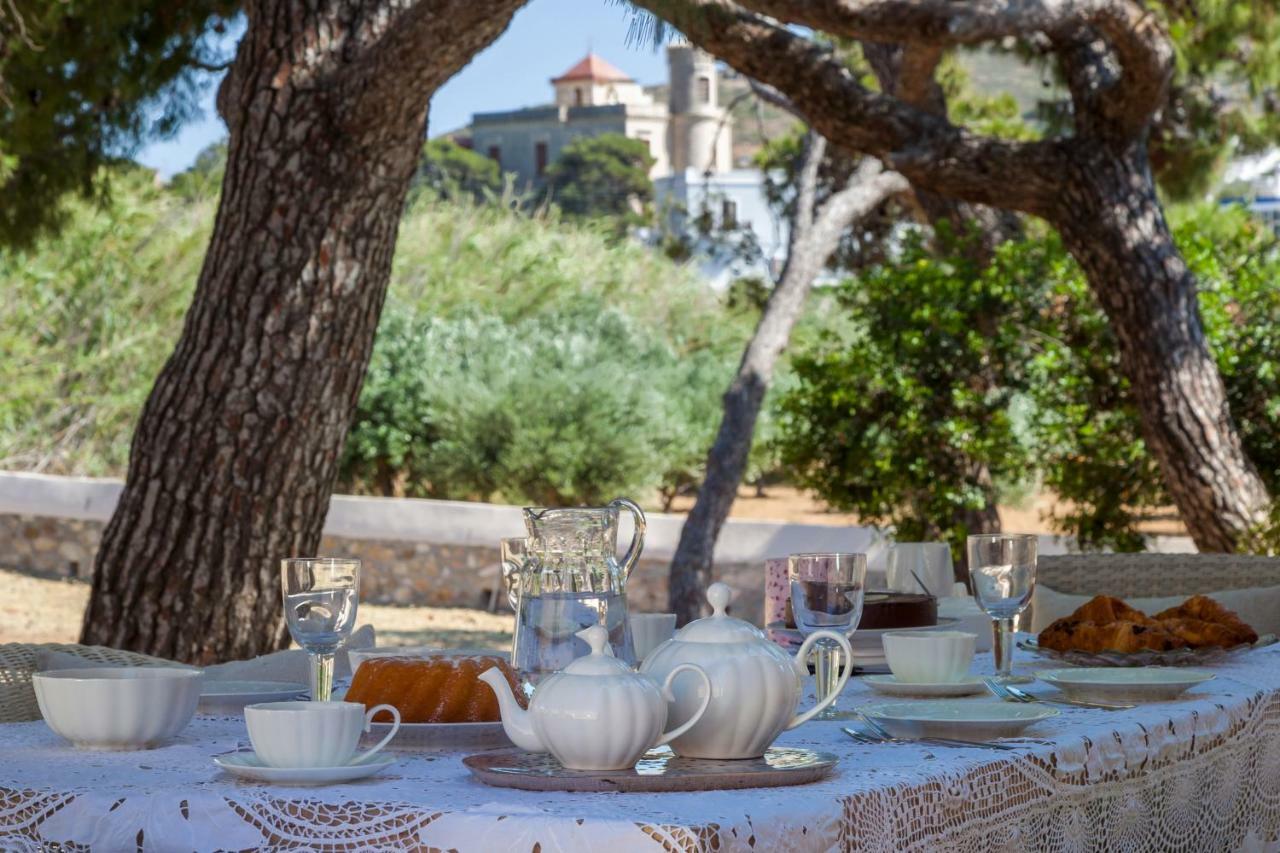 Dellagracia Mansion In Poseidonia Syros Villa Posidhonía Exteriör bild